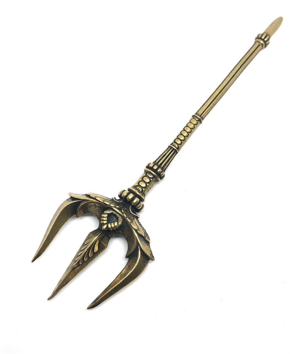 Amazon.co.jp: ポセイドンの神槍（トライデント）真鍮製スタンド付き
